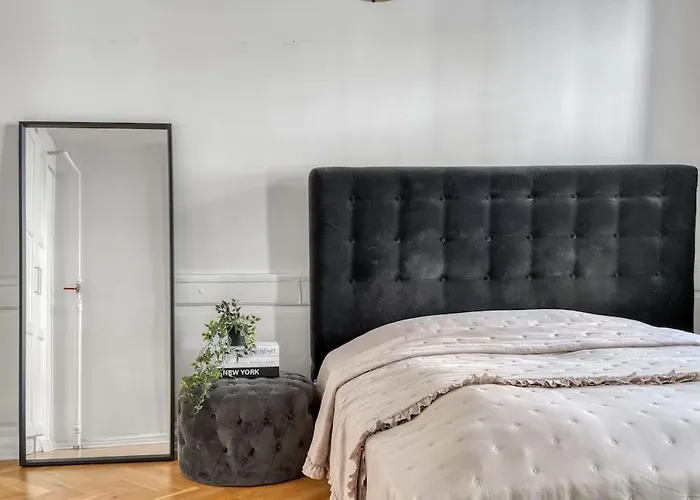 Og Charmerende Lägenhet