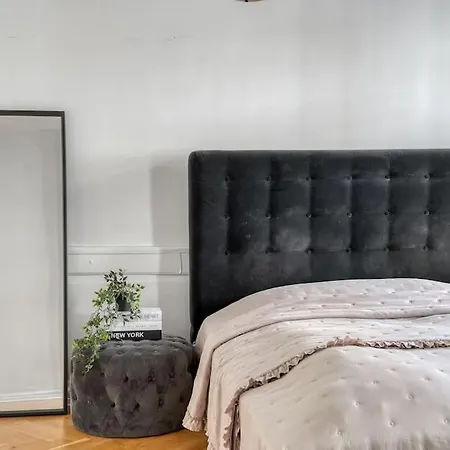 Og Charmerende Apartman